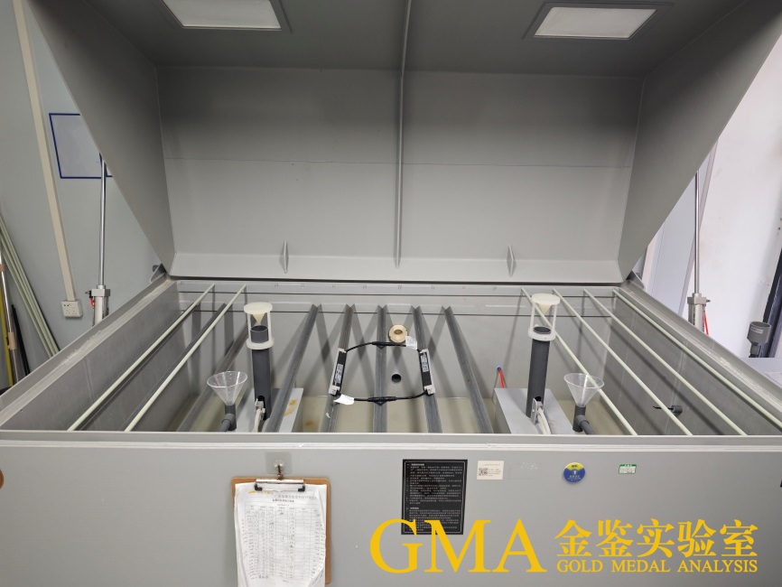 盐雾-样品放置.jpg